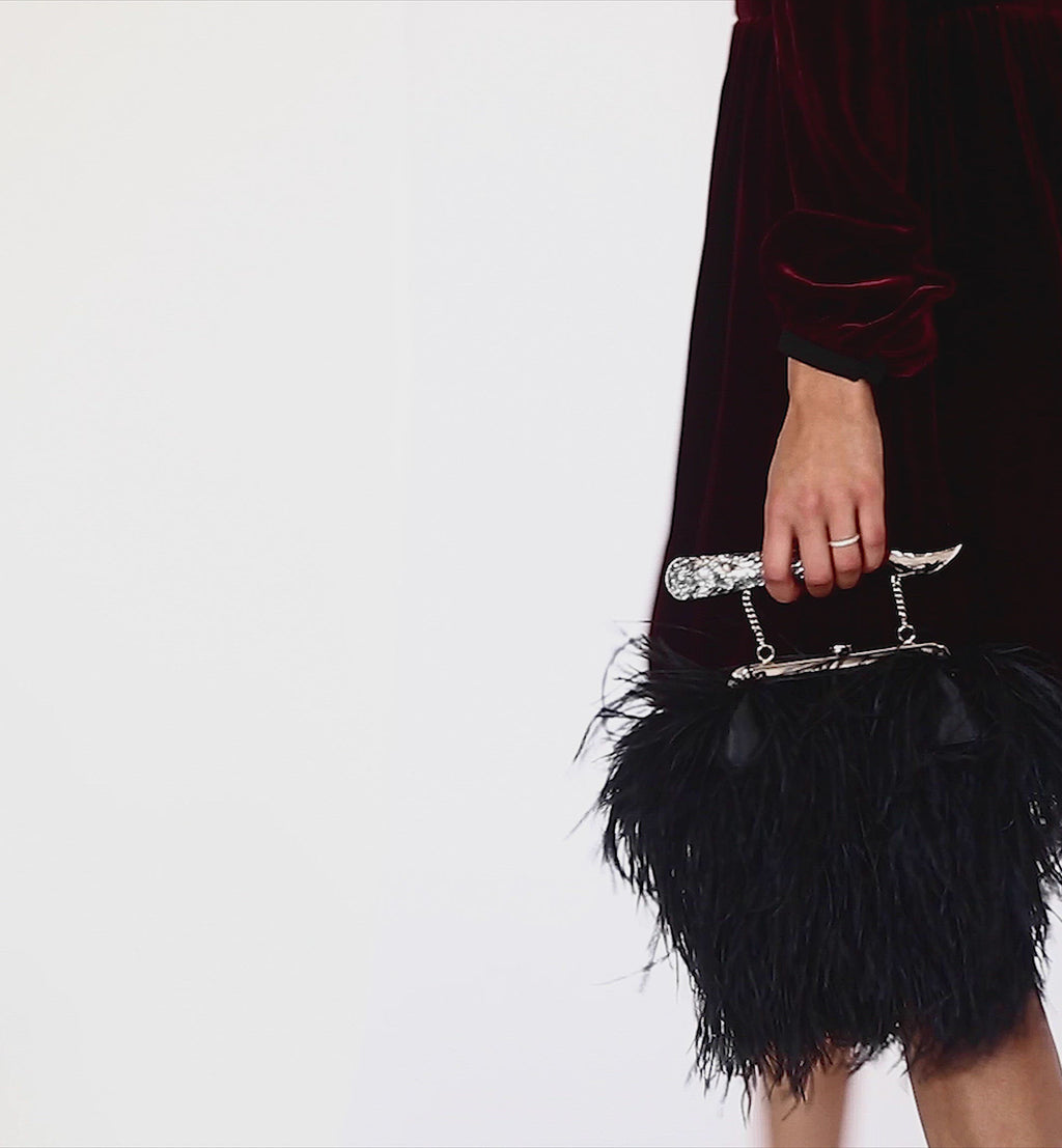 Black Jasmina Feathers Luxury Designer Clutch | L'ALINGI – L
